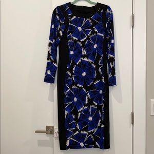 Maggie London longsleeve dress